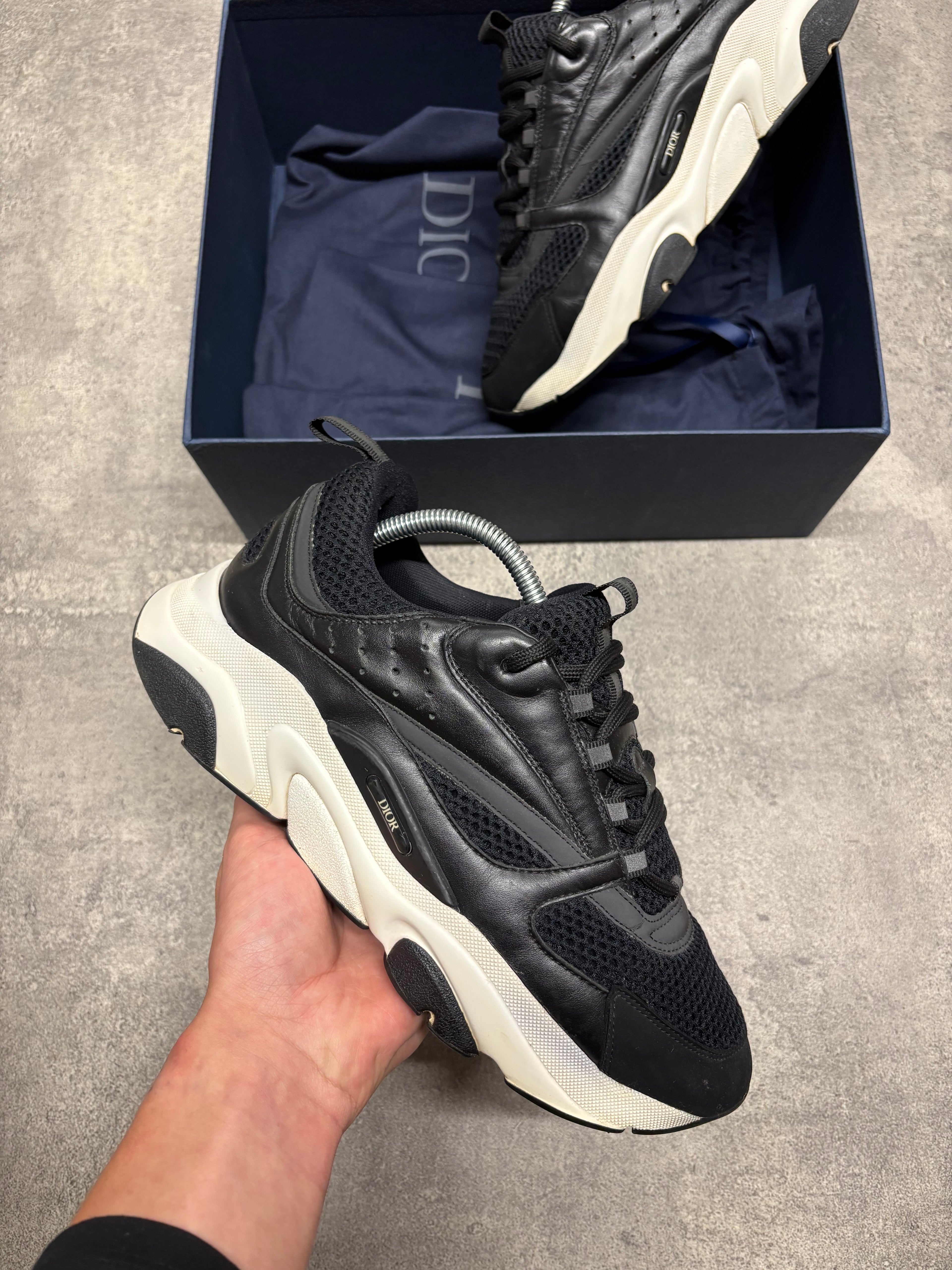 Dior B22 Black/White