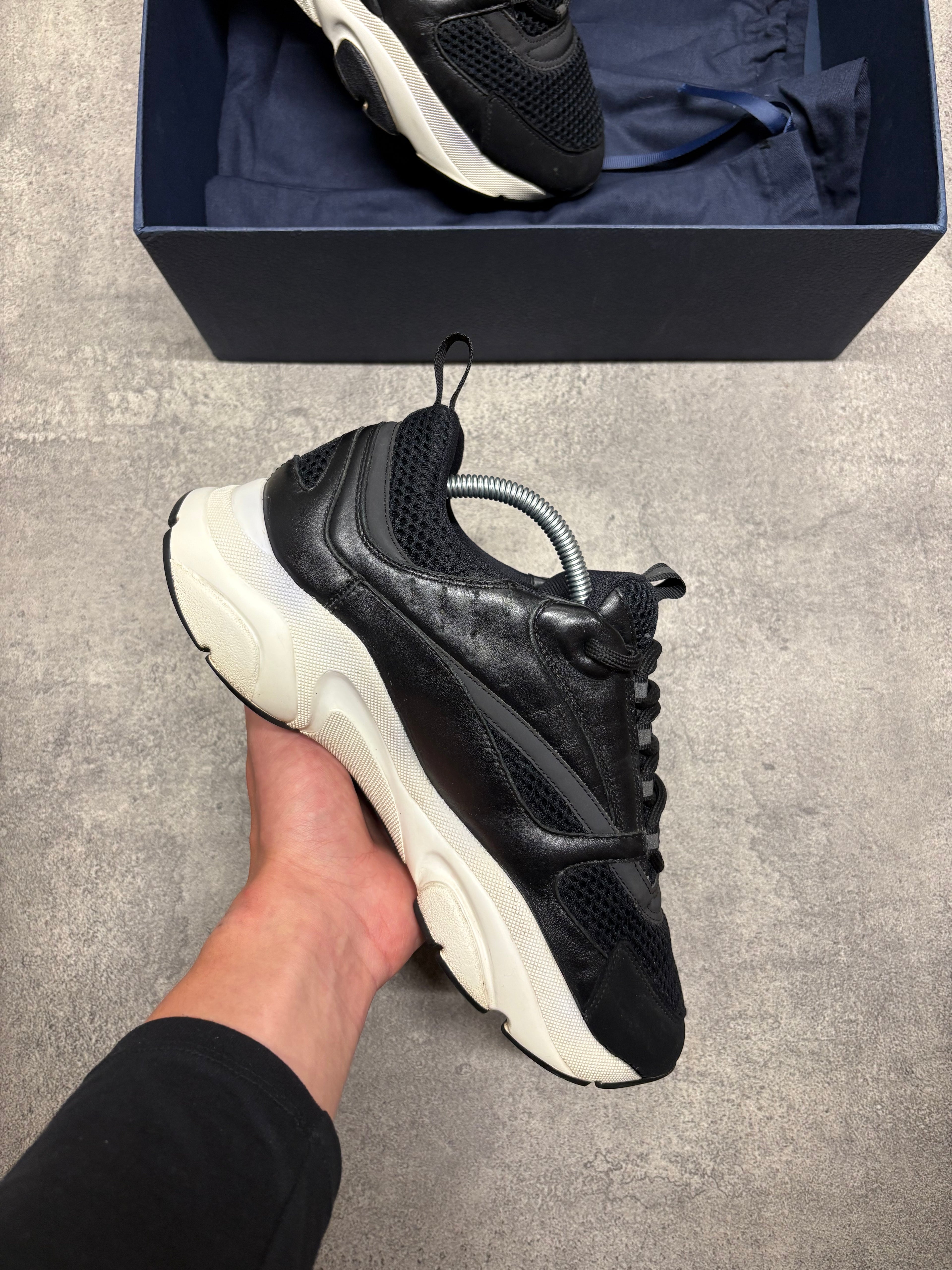 Dior B22 Black/White